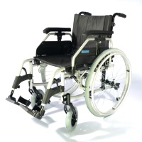 Кресло-коляска инвалидная алюминиевая складная LY-710 (710-030/42) Tommy, ширина сиденья 42 см, нагрузка 120 кг 