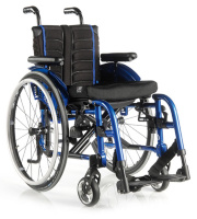 Кресло-коляска инвалидная с принадлежностями , вариант исполнения LY-710 , (Life T)