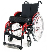 Кресло-коляска инвалидная активного типа со складной рамой Breezy HeliX 2 LY-710-074400