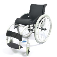 Кресло-коляска инвалидная активного типа с жесткой рамой LY-710 (710-11/36) ширина сиденья 36 см