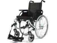 Кресло-коляска инвалидная складная Breezy Unix2 LY-250-0742, ширина сиденья 38 см, максимальный вес 125 кг. Для улицы и помещения