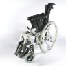 Кресло-коляска инвалидная алюминиевая складная с регулируемым углом наклона спинки LY-710 (710-033/42) Tommy, на литых колесах, ширина сиденья 42 см, нагрузка 120 кг 